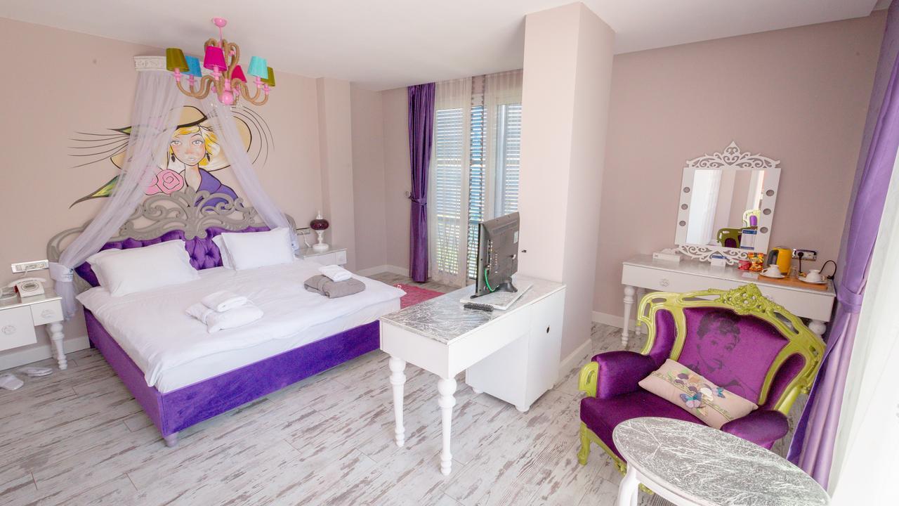 Limnades Hotel Ιζνίκ Εξωτερικό φωτογραφία