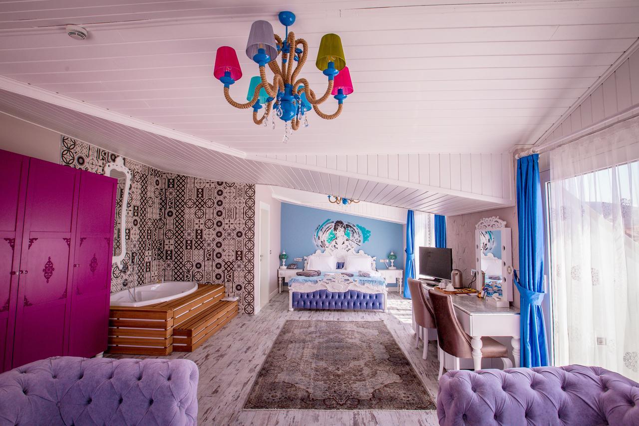 Limnades Hotel Ιζνίκ Εξωτερικό φωτογραφία