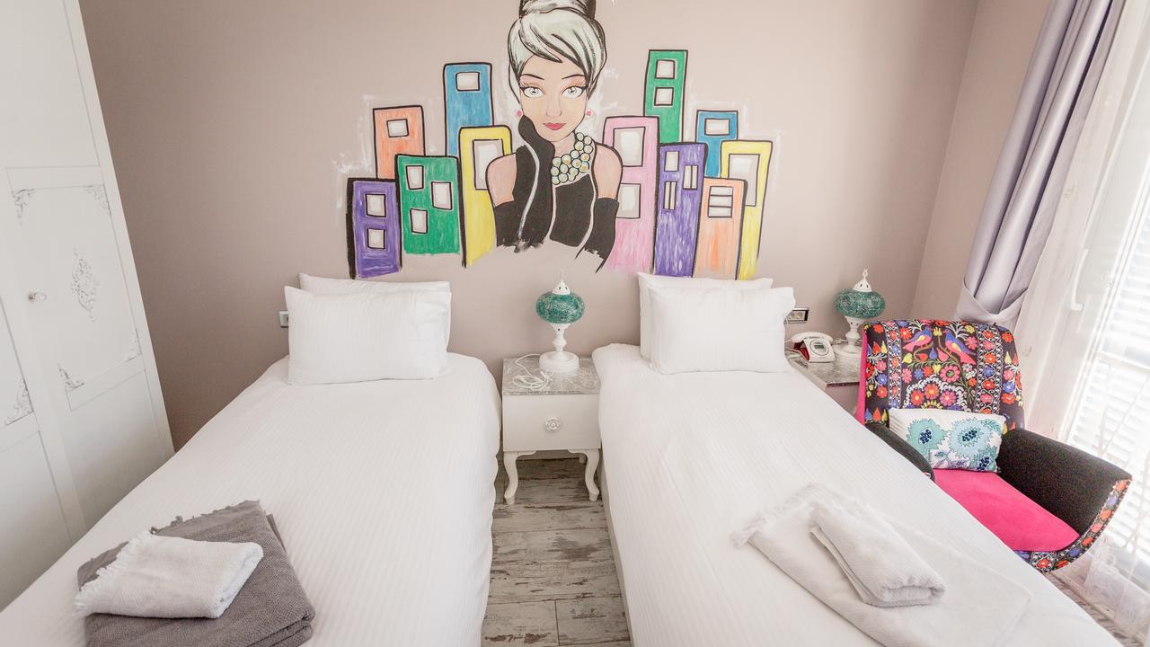 Limnades Hotel Ιζνίκ Εξωτερικό φωτογραφία