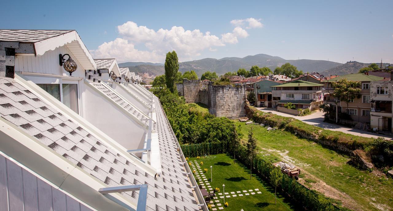 Limnades Hotel Ιζνίκ Εξωτερικό φωτογραφία